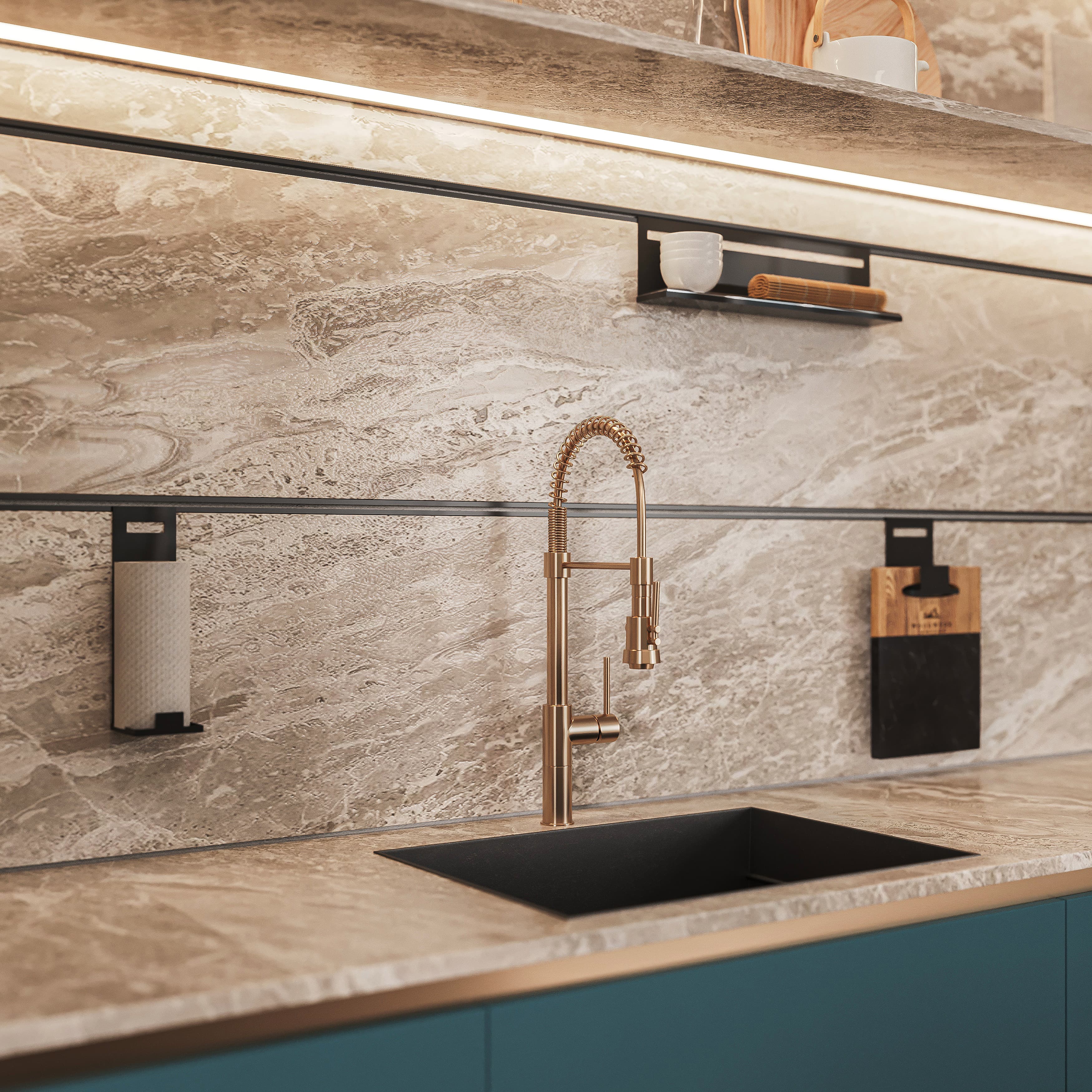 Let your backsplash make a splash